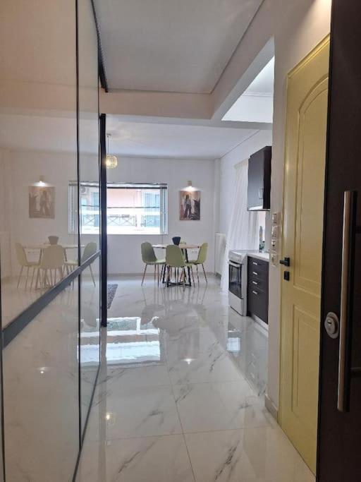 Carlito'S Apartment 2 Next To Metro Station Athena Bagian luar foto
