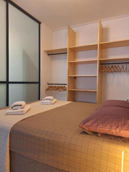 Carlito'S Apartment 2 Next To Metro Station Athena Bagian luar foto