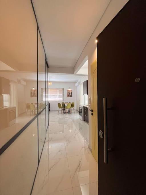 Carlito'S Apartment 2 Next To Metro Station Athena Bagian luar foto