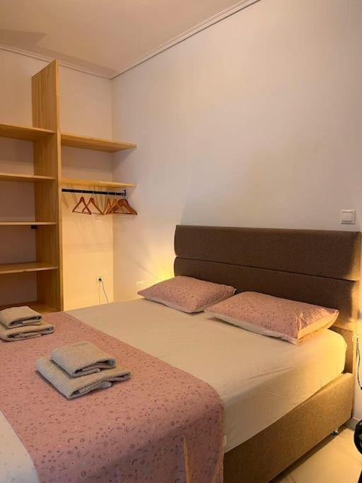 Carlito'S Apartment 2 Next To Metro Station Athena Bagian luar foto